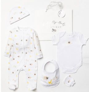 Branded Boutique 5 Piece Baby Set & Free Gift Bag